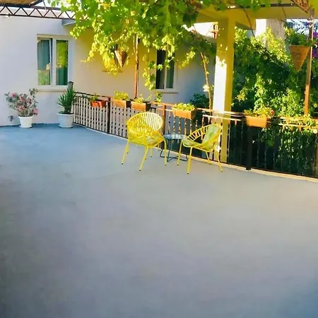 House - Terrace, Balcony Vikendica *